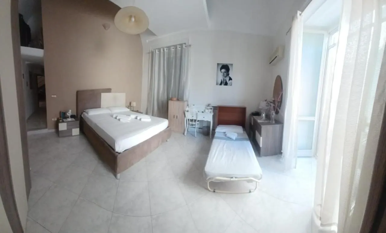 Villa Sofia E Sveva Naples Guest house